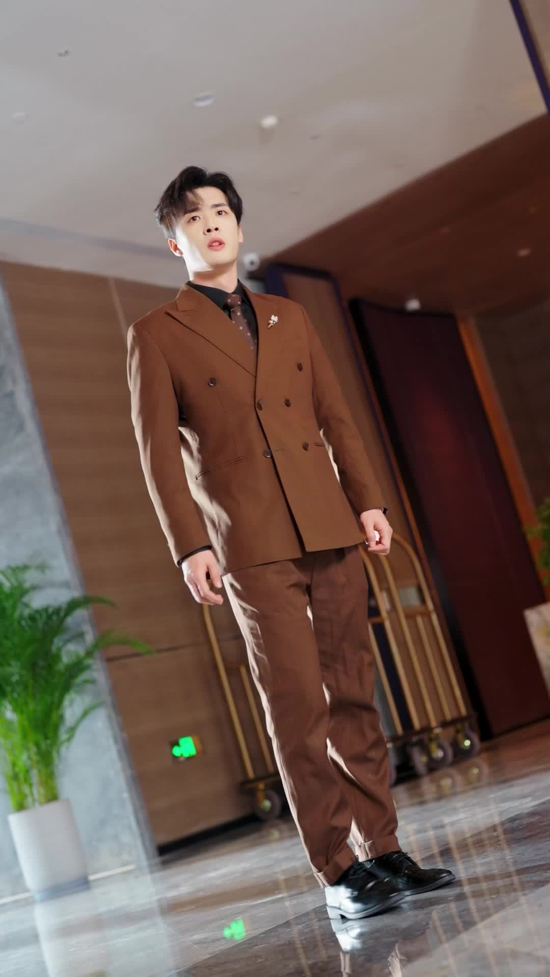 Episode 10 - The Painter Heiress